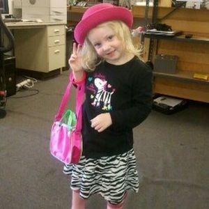 Meet your Posher, Lori